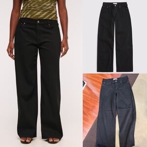 Abercrombie & Fitch Low Rise Ultra Loose Jeans